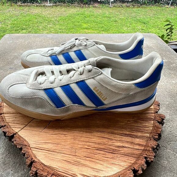 Adidas Gazelle Sala Sneakers in Off-White & Blue Size 10 main image 4